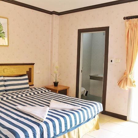 Patong The Galiness International Backpacker Hostel Phuket מראה חיצוני תמונה